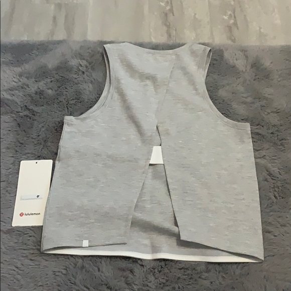 Lululemon Crop Tank - Picture 3 of 4